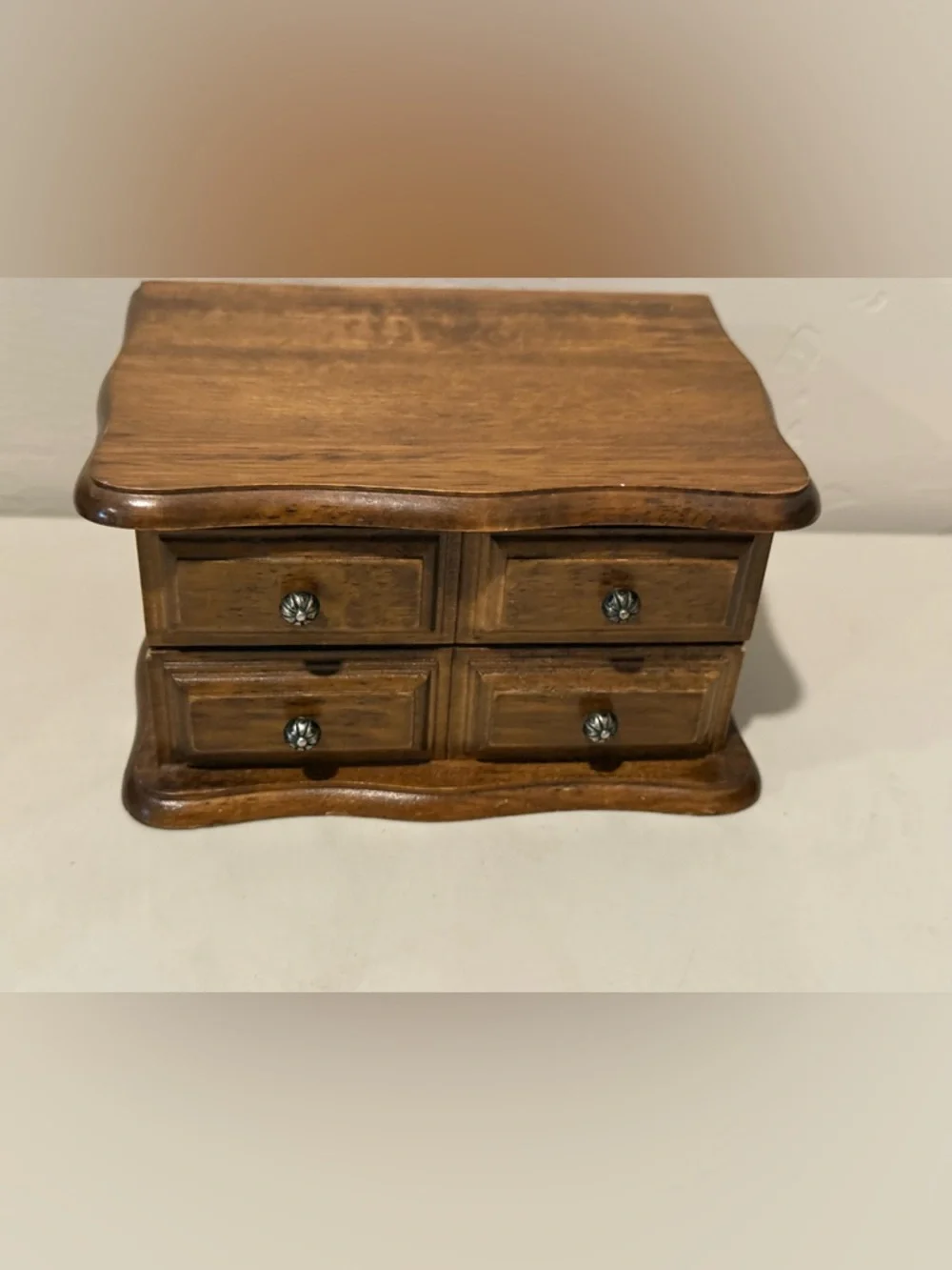 Vintage Avon Decorators Jewelry Chest 1978 Wood w/ Drawer &‎ Velvet Lining
